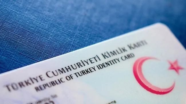 Babası cinsel istismardan tutuklandı! Çocuk annesinin soyadını kullanmak için dava açtı - 1