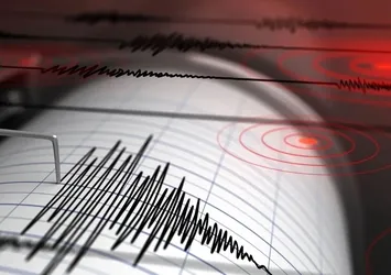 İzmir'de 3,7 büyüklüğünde deprem