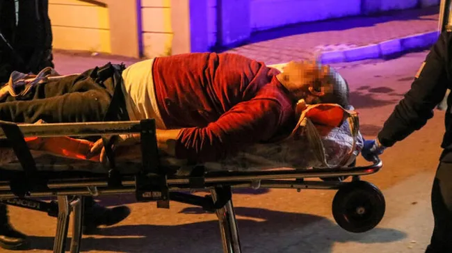 Antalya’da balkonda dehşet! İşitme engelli, kendine zarar verdi - 1