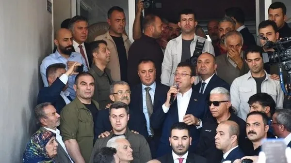 1668279452328.jpg İmamoğlu'ndan Adana'da yeni adaylık sinyali: Ben delikanlıyım sizi mahcup etmem - 5