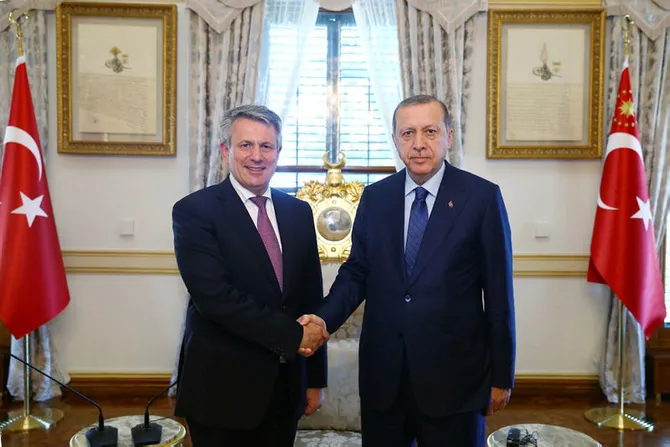 Cumhurbaşkanı Erdoğan, Shell Dünya Başkanı Beurden'ı kabul etti - 1