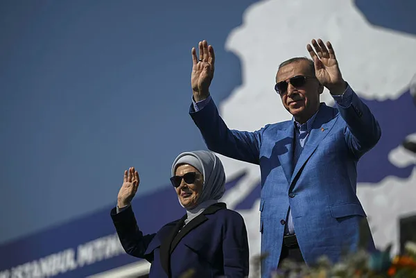 ak-partiden-istanbulda-dev-govde-gosterisi-baskan-erdogandan-emekli-memur-ve-asgari-ucretliye-mujde-kamu-zammi-1683495940097.jpg AK Parti'den İstanbul'da dev gövde gösterisi! Başkan Erdoğan'dan emekli memur ve asgari ücretliye müjde: Kamu zammını salı günü açıklayacağız - 9