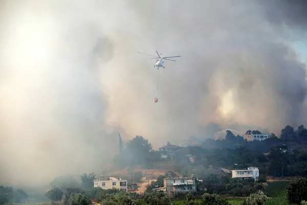 Tarım ve Orman Bakanı Bekir Pakdemirli’den Antalya Manavgat’ta çıkan yangına ilişkin son dakika açıklamaları