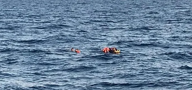 Sisam Adası açıklarında düzensiz göçmen taşıyan bot battı: 1 ölü