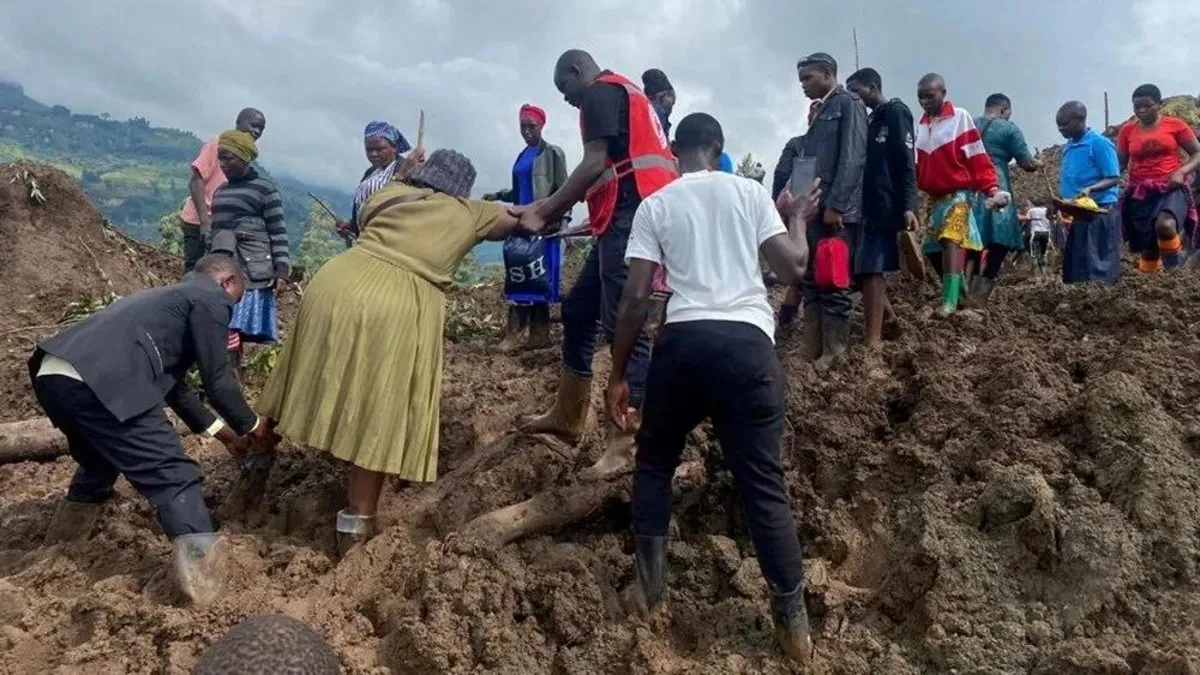 Uganda'da toprak kaymasında can kaybı artıyor