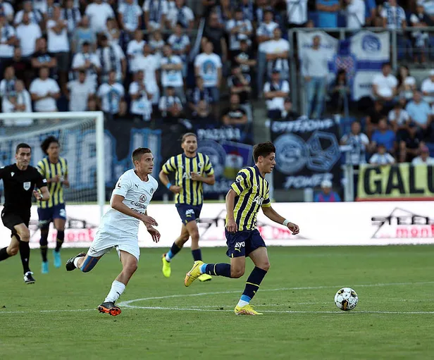 Kasımpaşa Fenerbahçe canlı maç nereden izlenir? Kasımpaşa Fenerbahçe canlı maç maç izleme yolları...