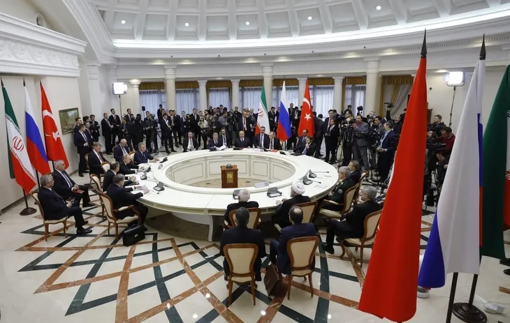 Erdoğan, Putin ve Ruhani zirvesinden kareler