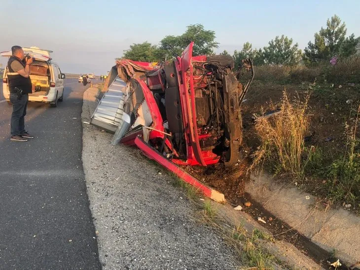 Denizli'de feci kaza! TIR ile yolcu otobüsü çarpıştı: Ölü ve yaralılar var