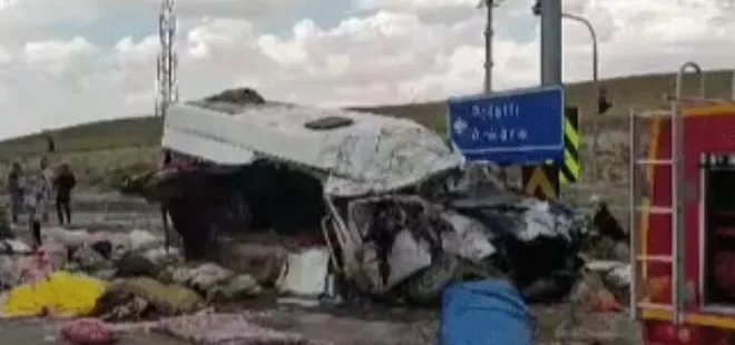 Konya’da peş peşe feci kazalar: 9 kişi hayatını kaybetti