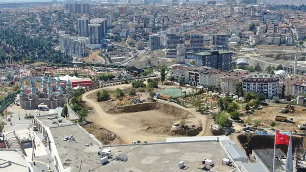 eyupsultandaki-genclik-parkini-yerle-bir-etmislerdi-chpli-ibbnin-yikimina-mahkeme-dur-dedi-1629630337353.jpg Eyüpsultan'daki Gençlik Parkı'nı yerle bir etmişlerdi! CHP'li İBB'nin yıkımına mahkeme 'dur' dedi - 1
