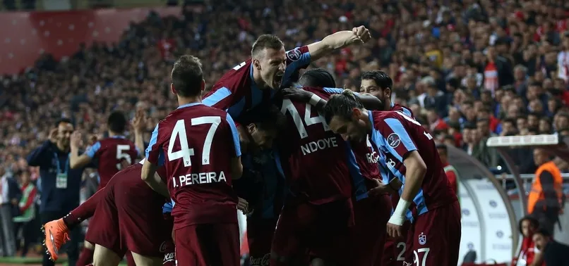 Trabzonspor, Antalyaspor'u farklı mağlup etti