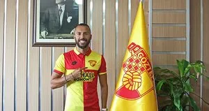 Yasin Öztekin resmen Göztepe’de