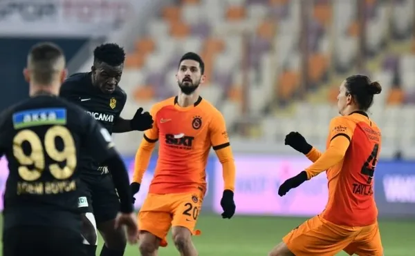 1621370980535.jpg Avrupa kupalarında mücadele edecek takımlar belli oldu! Beşiktaş'ın kupayı alması Fenerbahçe'ye yaradı - 2