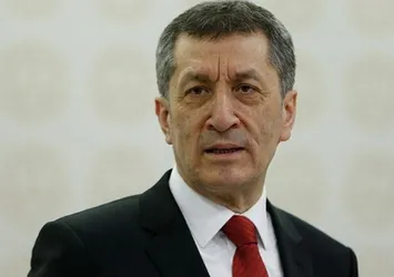 Bakan Selçuk'tan 'Tabii' uygulaması paylaşımı