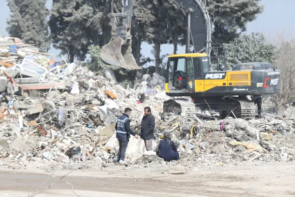 1677726928478.jpg Fahiş kiraya üçlü kıskaç! Soruşturma başlatıldı | 2 milyon TL'ye kadar ceza... - 7