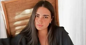 Minik yeğeniyle poz verdi! Beğeni yağdı