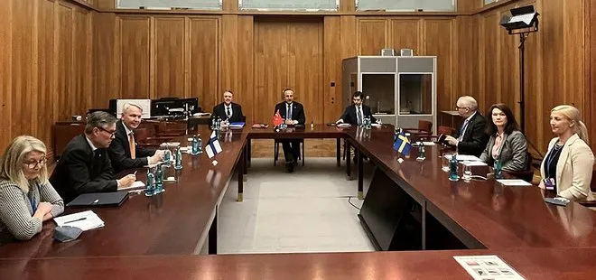Son dakika: Dışişleri Bakanı Mevlüt Çavuşoğlu İsveç ve Finlandiyalı mevkidaşlarıyla 3’lü zirve yaptı