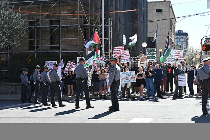 1713337474560.jpg Joe Biden'a doğup büyüdüğü Scranton kentinde Filistin protestosu: Saklanamazsın! - 4