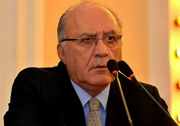 Spora siyaseti alet eden Galatasaray Divan Kurulu Üyesi Hayri Kozak'a tepki çığ gibi