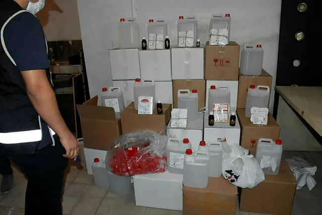 İçişleri Bakanlığı'ndan sahte içki açıklaması: 58 şüpheliden 7'si tutuklandı - 2
