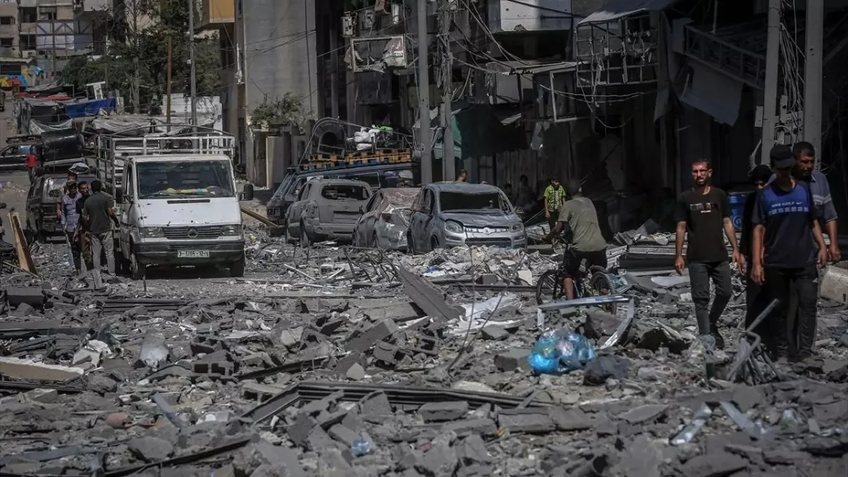 Katil İsrail'in Gazze'ye saldırılarında can kaybı 70 bin 663'e yükseldi