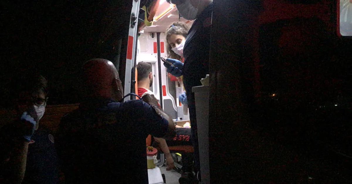 Bursa’da eski sevgilisiyle görüşen gençle karşılaştı, bıçakladı