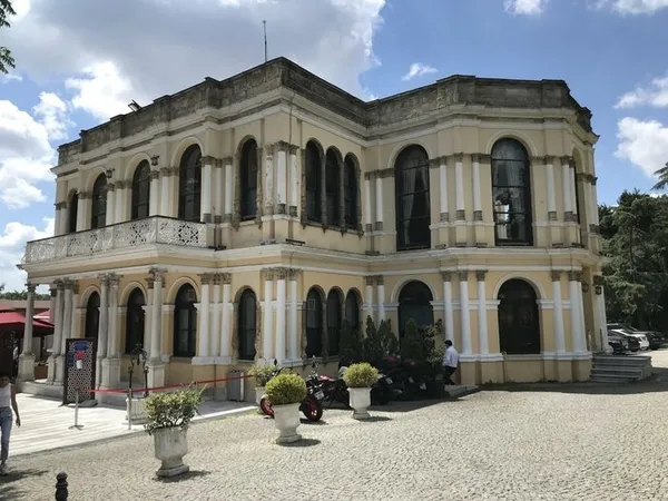 CHP’li İBB kaderine terk etti: Yıldız Korusu can çekişiyor