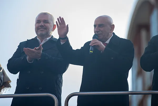 Turgut Altınok’tan emeklilere ulaşım müjdesi: Hepsi ücretsiz olacak