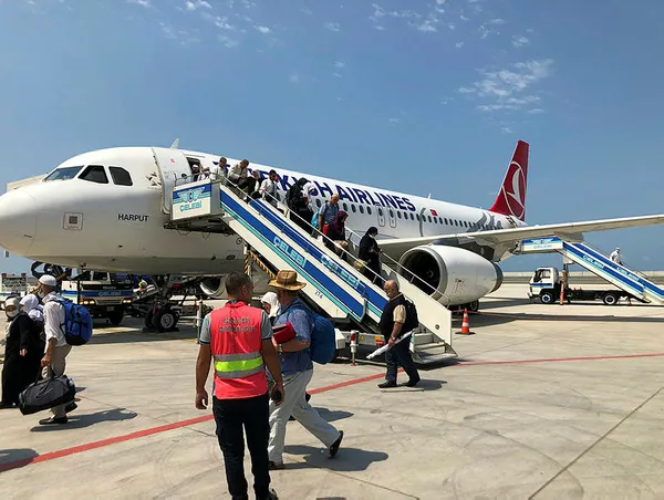 Rize’nin ilk hacı kafilesi kutsal topraklardan döndü - 2