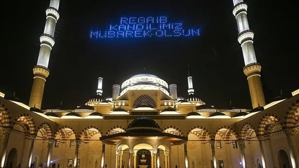 Regaip Kandili namazı ne zaman kılınır? Regaip Kandili camiye ne zaman, saat kaçta gidilir? Diyanet ile Regaip namaz saati... - 3