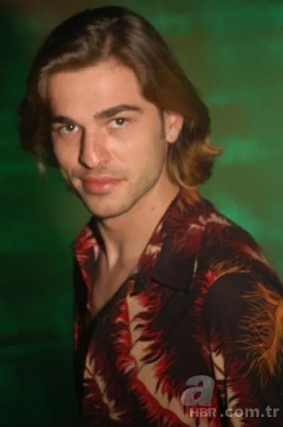 Arka Sokaklar dizisinin Rıza Babası Zafer Ergin’in ortaya çıkan fotoğrafı olay oldu 23