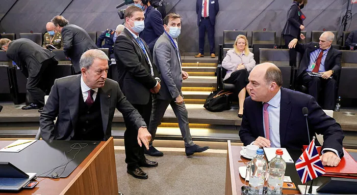 Milli Savunma Bakanı Akar NATO Savunma Bakanları Toplantısı’na katıldı