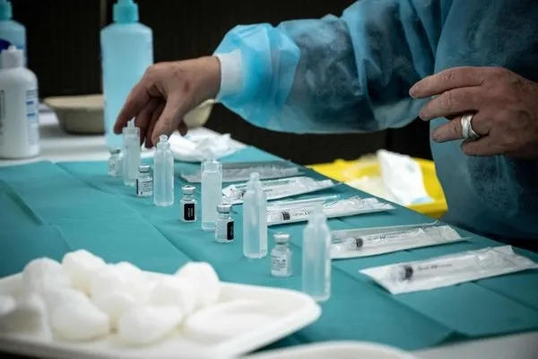 ABD'de Pfizer ve Moderna aşısı araştırması: İlk dozdan sonra yüzde 80 etki - 1