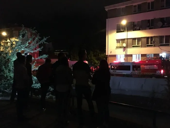 Topunu almak isterken kanala düşen çocuğun cansız bedeni bulundu - 2