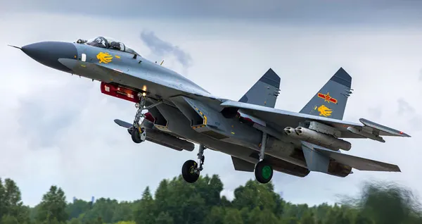 ABD’den Güney Çin Denizi’nde korkutan iddia! J11 savaş uçağı ile taciz