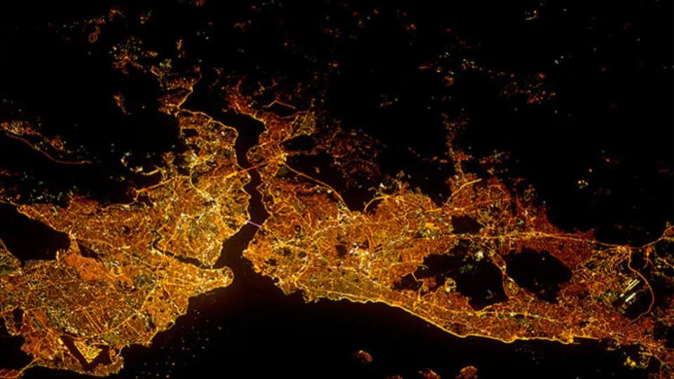 Kanal İstanbul’da Montrö formülü: Savaş gemileri Boğaz’dan geçecek!