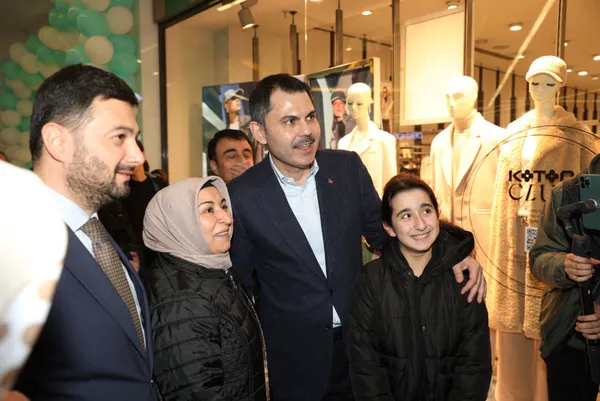 İBB Başkan adayı Kurum Kağıthane'de | Gençlere 100 bin lira sermaye desteği! Cumhur'a destek halka halka büyüyor - 2