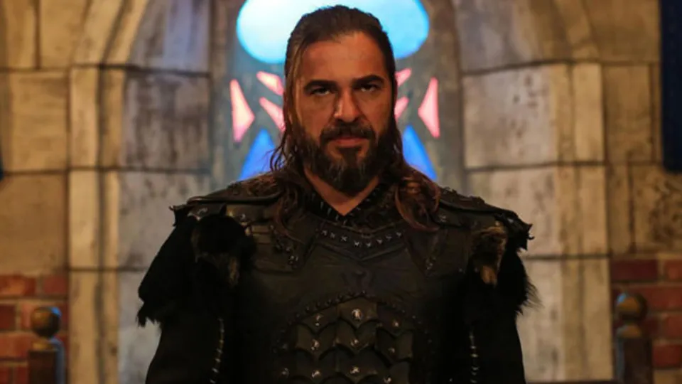 Engin Altan Düzyatan'ın oynadığı Diriliş Ertuğrul ile ilgili paylaşımı olay oldu