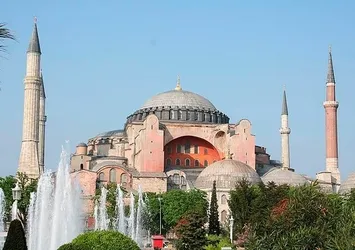 Ayasofya'da 80 yıl sonra bir ilk