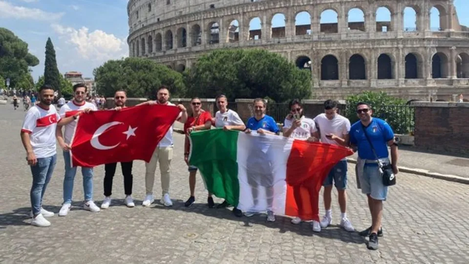 İtalya’da ’Türkiye’ tezahüratları