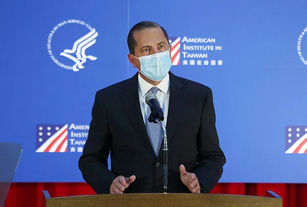 ABD Sağlık Bakanı Alex Azar’dan Rusya’nın ilk corona virüs aşısına yorum: Önemli olan ilk aşıyı bulmak değil...