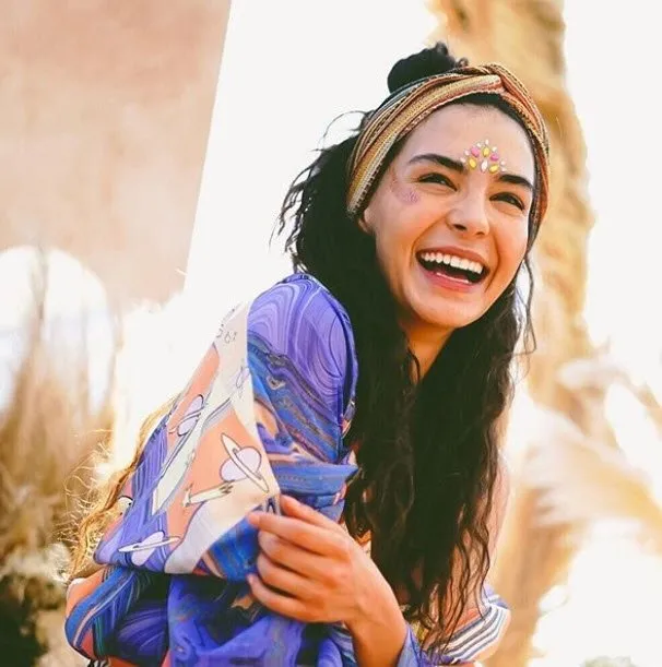 Hercai Nin Reyyan I Ebru Sahin Estetiksiz Fotograflariyla Olay Oldu
