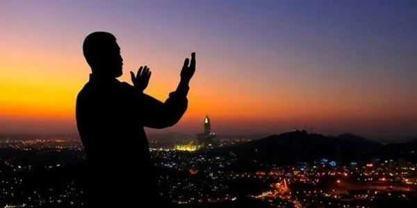 Fetih Suresi Arapça Okunuşu Ve Anlamı! Fetih Suresi Türkçe Oku Dinle! İşte faziletleri...