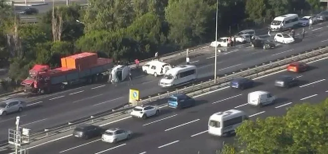 TEM'de zincirleme kaza! Yaralılar var