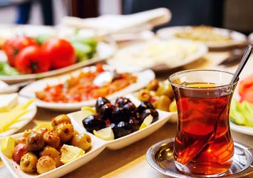 Kahvaltıda olmazsa olmaz 8 besin!