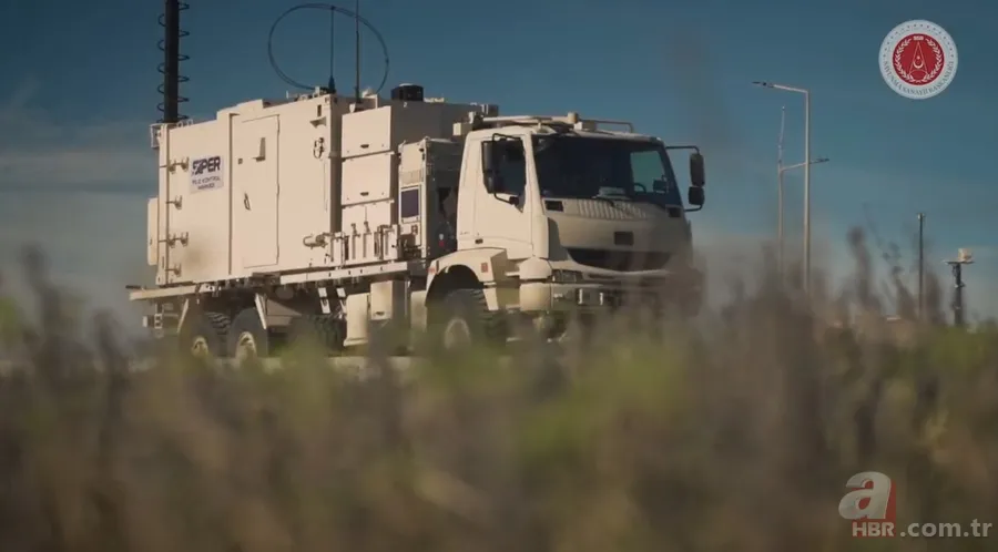 Türk milletine yeni yıl hediyesi: SİPER 100 kilometre öteden vurdu 1