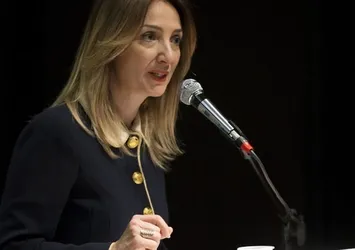 CHP'de kurultay sonrası ilk PM'de kriz