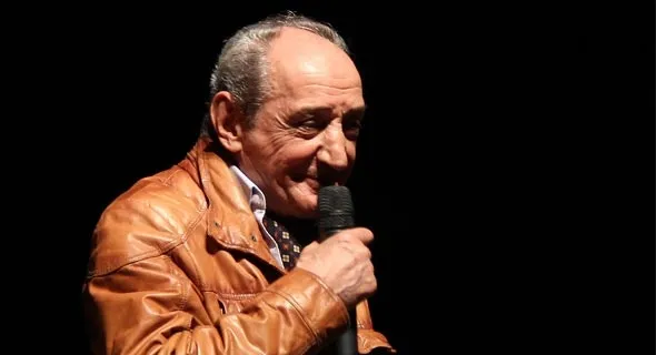 Şiirleriyle insanlığa fısıldayan şair Cemal Safi hayatını kaybetti - 1