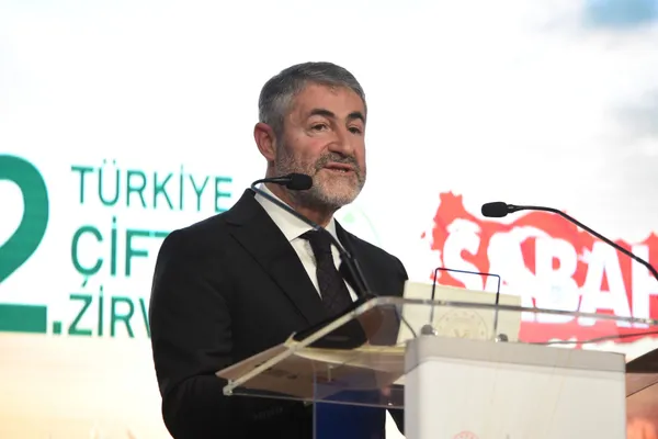 1664249409259.jpg Enflasyon o tarihten sonra aşağı inecek! Hazine ve Maliye Bakanı Nureddin Nebati duyurdu: Yeni kredi paketinde sona gelindi - 3