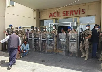 Şanlıurfa Siverek'te akrabaların ev kavgası kanlı bitti! Ölü ve yaralılar var